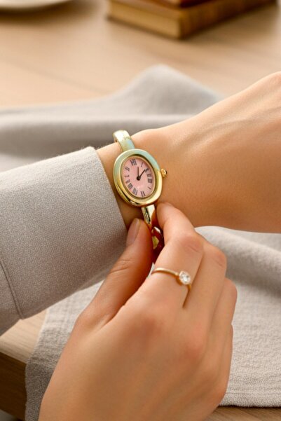 Neorney Kelepçe Kordonlu Zarif Her Bileğe Uygun Kadın Kol Saati (18 Cm Kordon...