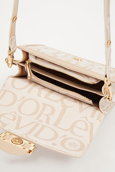 Levidor Pink Text Printed Chain Detail Shoulder Bag