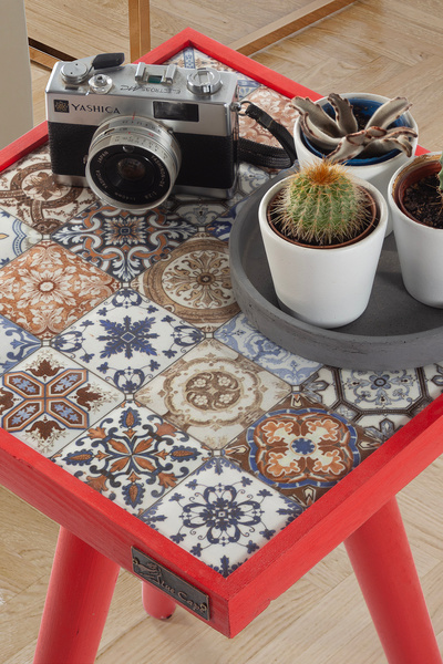 bluecape Esperanza 32x32cm Doğal Masif Seramik Kırmızı Sehpa