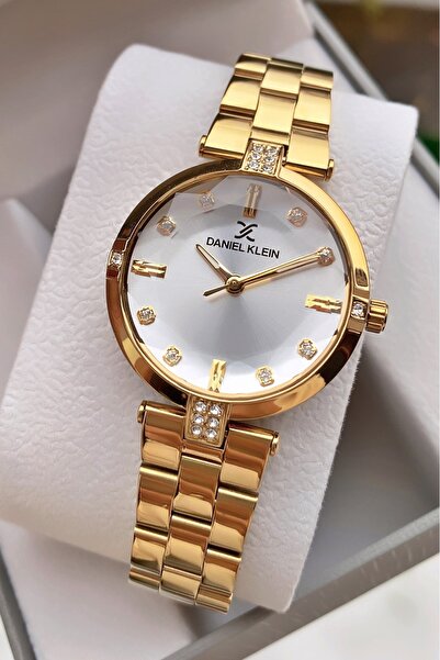 Daniel Klein Marka Kadın Kol Saati – Altın Renk Çelik Kordon – Kesme Cam & Taşlı Kadran
