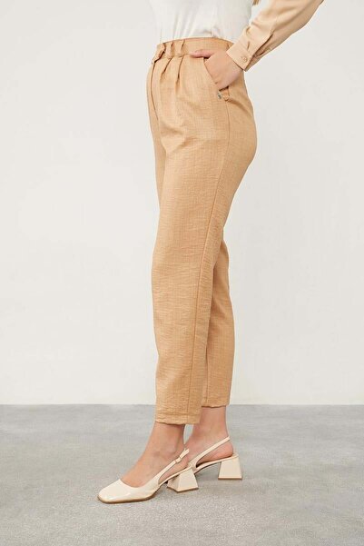 Levidor Camel Linen Fabric Carrot Pants