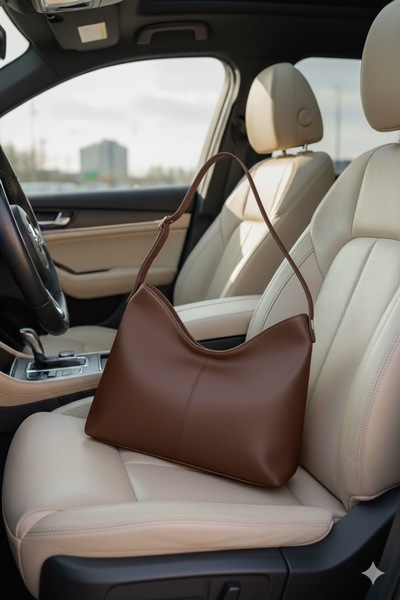 Madame Γυναικεία τσάντα ώμου Μαλακή εσωτερική και εξωτερική υφή Ποιοτική κατασκευή και τσάντα χειρός από τεχνητό δέρμα με φερμουάρ