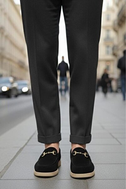 Majensia Gold Accessory Loafer Shoes with Buckle