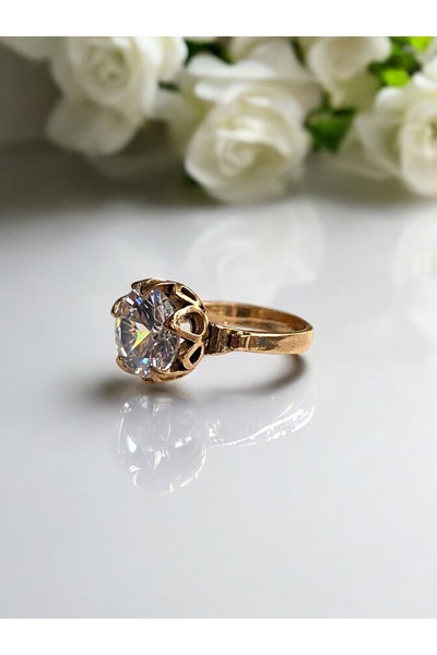 FAYRA ACCESSORIES حجر الزركون المفرد المطلي بالألماس