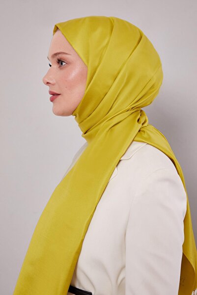 Levidor Pistachio Green Silk Shawl