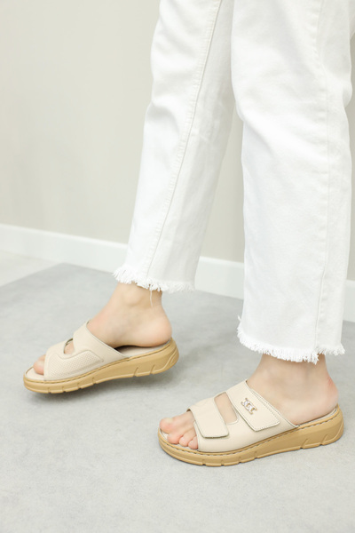 FAST STEP Papuci de damă din piele naturală cu toc pană 621ZA1099