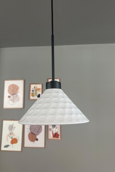 Bamyum Rumy Beyaz Tekli Avize İnce Siyah Başlık Sarkıt Ofis Showroom Salon Mutfak Avizeleri