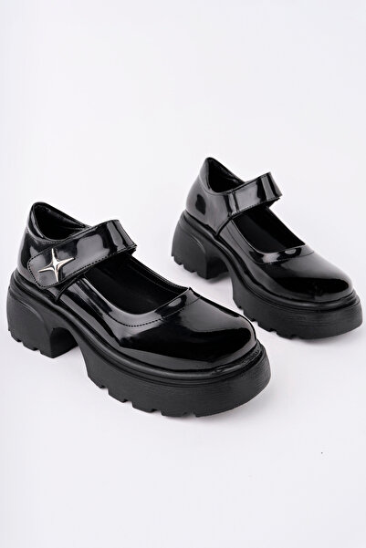 Madam Tarz Grace Yıldız Детайлни мокасини с катарами