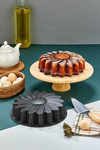 PoloChef Yasemin Cast Granite Non-Stick Cake Mold Black 26 cm