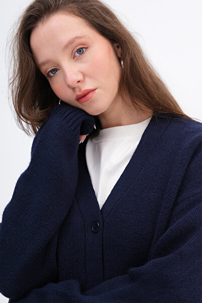 Addax Двокишеневий трикотажний кардиган на ґудзиках H3382-A6