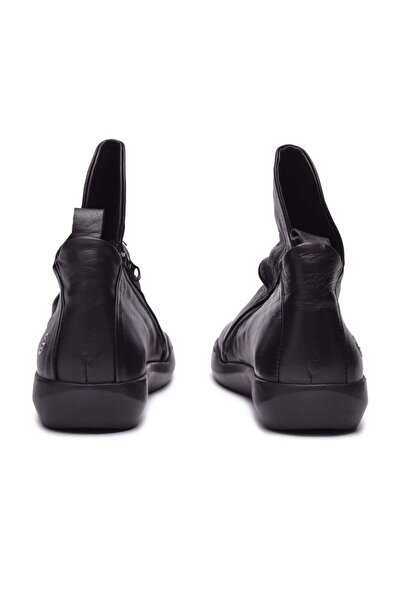 Gusse Γυναικείες δερμάτινες μπότες από χακί Yohanya 260493