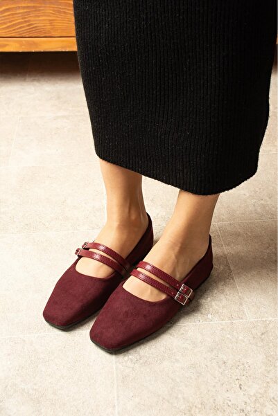 Cohy حذاء نسائي من جلد الغزال بإبزيم مربع الشكل ونعل مسطح أنيق للاستخدام اليومي