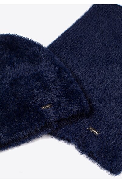 Wittchen Women's Winter Set Made of Soft Knitted Navy Blue Polyester