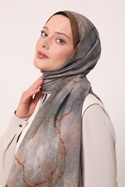 LuvenSara Summer Shawl |   Ground Cinnamon