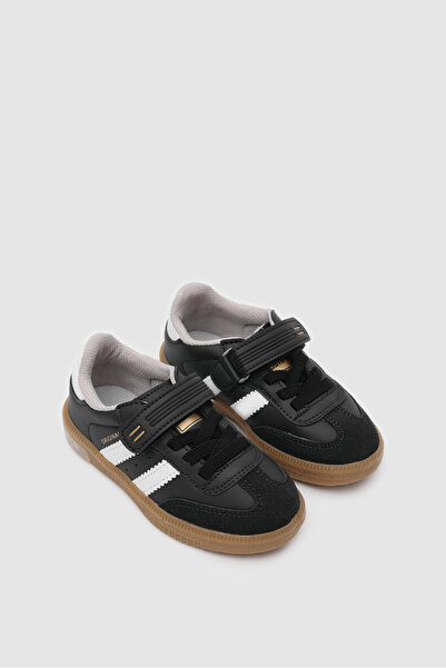 shop حذاء رياضي كاجوال من Zeke للجنسين للأولاد والبنات ذو نعل مضيء