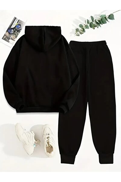 LAYORA 3 Thread Fleece Hoodie Set – Modern and Comfortable Street Style Look