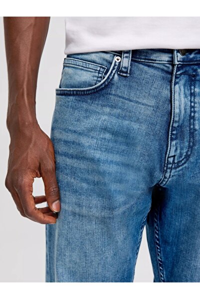 s.Oliver Mauro Men's Jeans, High Waist and Tapered Cut, Pre-Washed Look, Light Blue