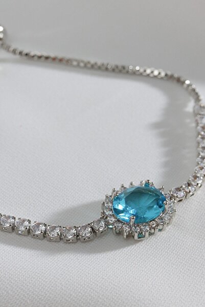 LA PERRY ACCESSORIES Oval Blue Zircon Stone Anturage Silver Waterway Elevator...