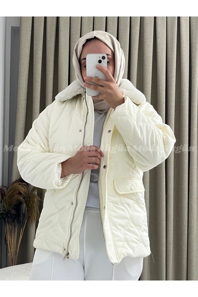 MODA AKGÜN Quilted Coat with Plush Detail on the Collar