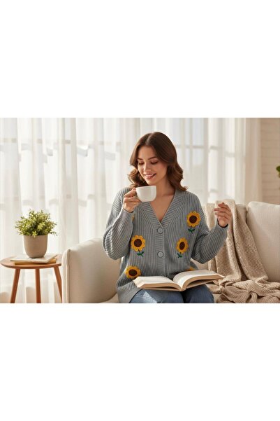 EREN STYLE Fleece-Lined Cotton Flower Motif Cardigan