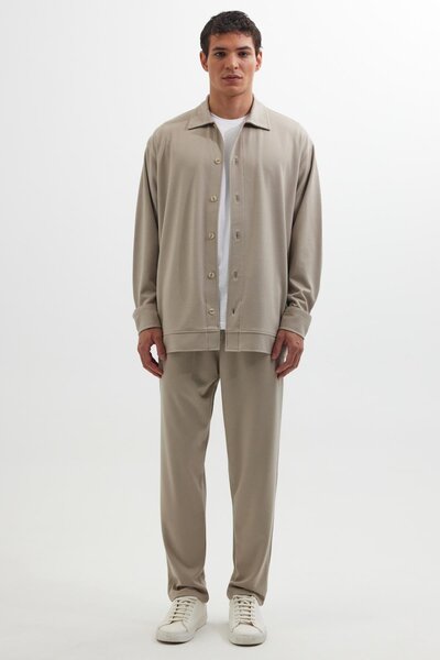 Tudors Men's relaxed fit button-down knit beige jacket shirt with side pockets