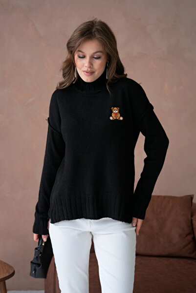 Park Karon سترة تريكو نسائية ياقة مرتفعة متوسطة الطول بتفاصيل مطرزة شق