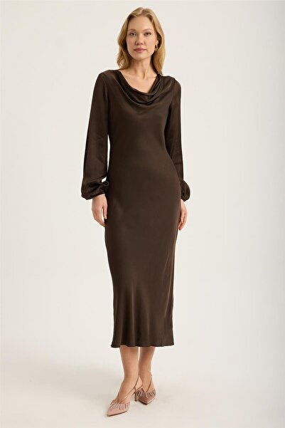 HomeStore Uzun Degaje Yaka Elbise