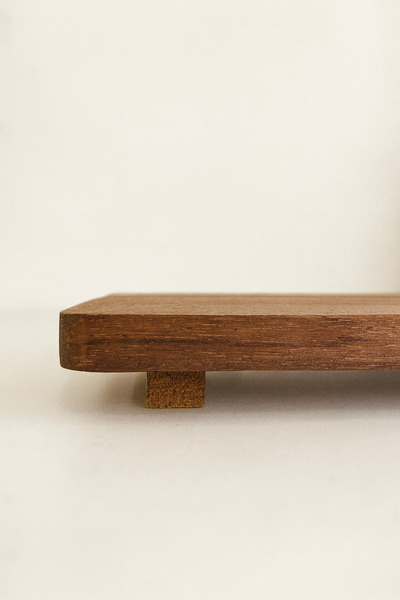 Bohemian Doğal Iroko Ahşap Sunum ve Yağdanlık Altlığı / Stand – 30x16x3 cm