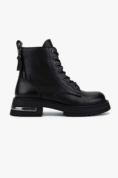 Valmenti حذاء كاجوال أسود من الجلد الطبيعي للنساء