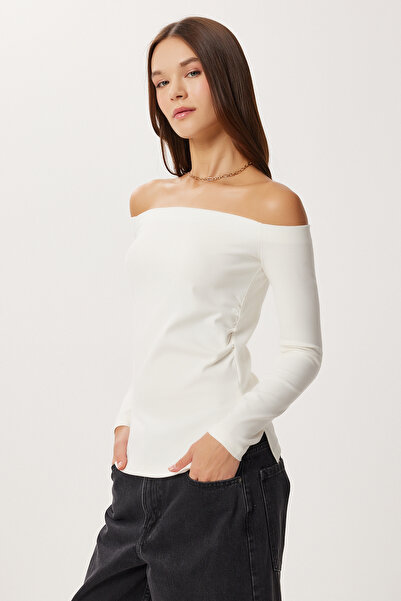 Lovelyİstanbul بلوزة محبوكة مكشوفة الكتفين LUB0272 KEMIK