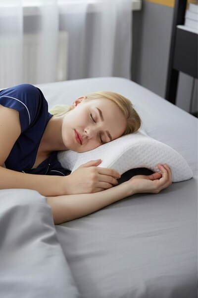 Buffer ®   Pernă 100% Visco curbată, ortopedică, lavabilă, cu husă din material textil, pentru durerile de talie, gât și picioare