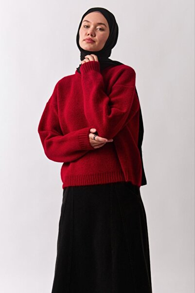 Aryen Piped Oversized Sweater