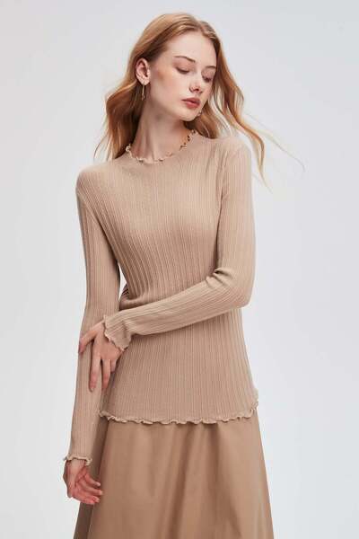 menta Long Sleeve Ruffled Pleated Top