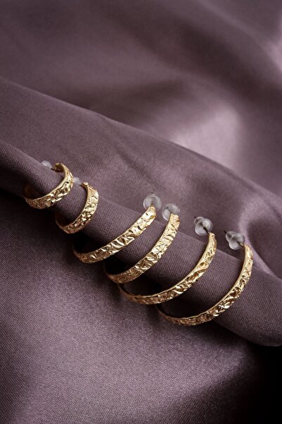 LA PERRY ACCESSORIES 6 قطع من الأقراط الدائرية الذهبية المزورة