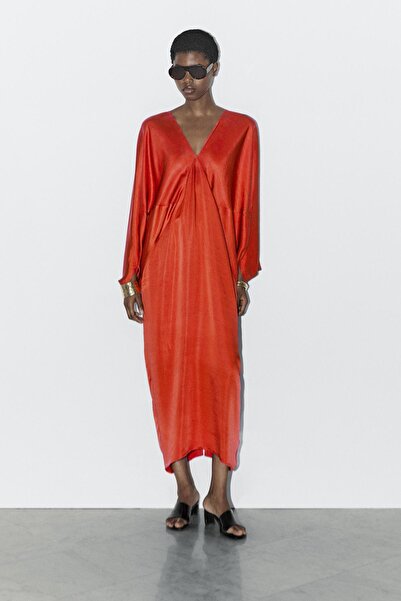 Massimo Dutti Dökümlü saten kimono elbise - STUDIO