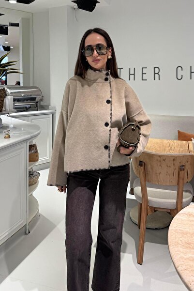 Nazliye Ekru Çoban Dikişli Ceket