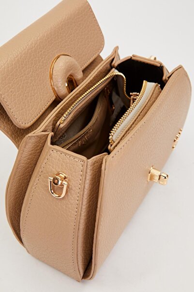 Levidor Mink Box Shaped Handbag