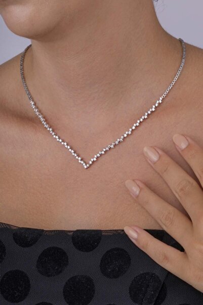 Gümüş Pazarım Pırlanta Montür Rodyum Kaplama 4 Tırnaklı Su Yolu Gümüş Kolye