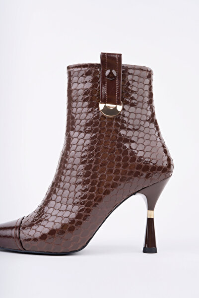 Women Lay-z Kadın Topuklu Bot Yılan Desenli Rugan Gold Detaylı 9.5 Cm İnce Topuk Kışlık Zarif Şık Tasarım