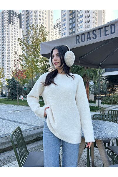 Puella KZK0012 Γυναικείο πλεκτό πουλόβερ με λευκή γενειάδα με λαιμόκοψη O oversized