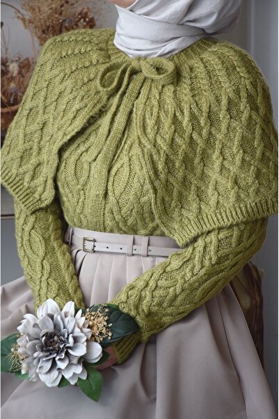 EMİNOS BUTİK كارديجان تريكو مع كاب