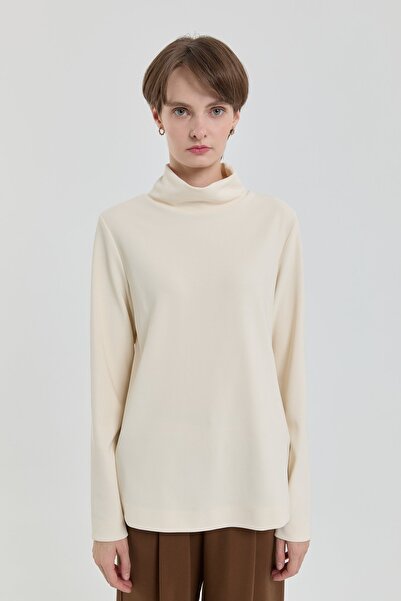Nihan Dik Yaka Basic Örme Bluz Ekru