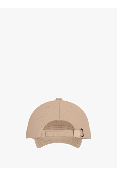 Guess HAT