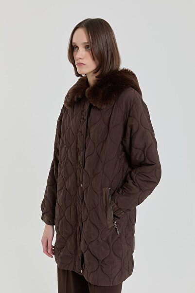 Nihan İnce Kapitone Kürk Kapşonlu Kap Kahve