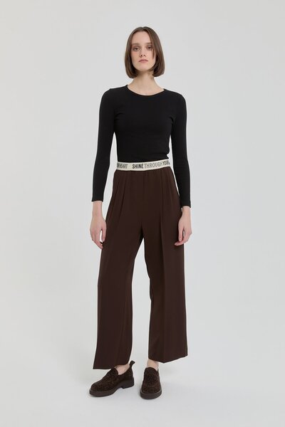 Nihan Front Pleated Wide Leg Trousers Brown