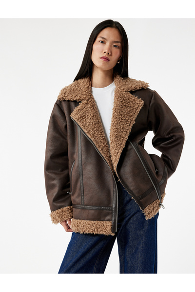 Koton Jachetă de motociclist aspect de piele cu mâneci lungi, buzunar cu fermoar și guler de pluș