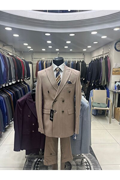 MASSARO Double-Breasted Milk Coffee Striped Slimfit Suit