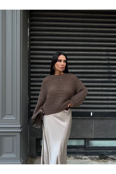 LE CARAMBOLE Дамски кафяв пуловер с голям размер и велосипедна яка