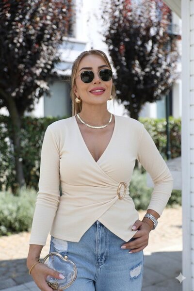 buğrahayalin Women's Long Sleeve Double-Breasted Collar Buckle Detailed Viscose Blouse