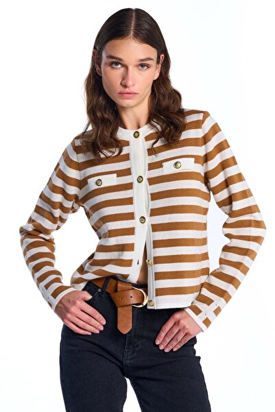 SHERIN Hardal Düğme Detaylı Çizgili Triko Kazak